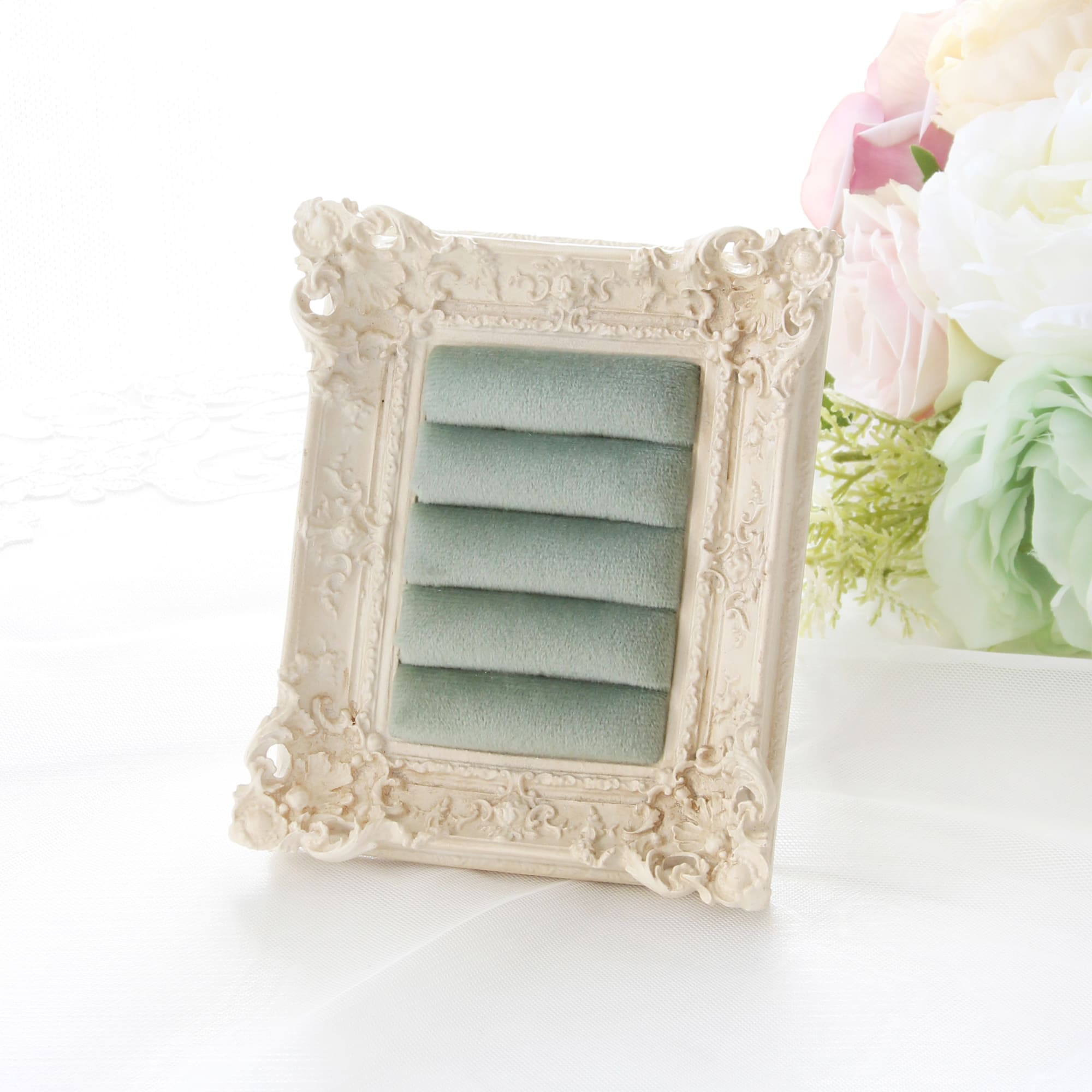 Classic Frame Accessory Holder (Ivory) - インテリアショップkino